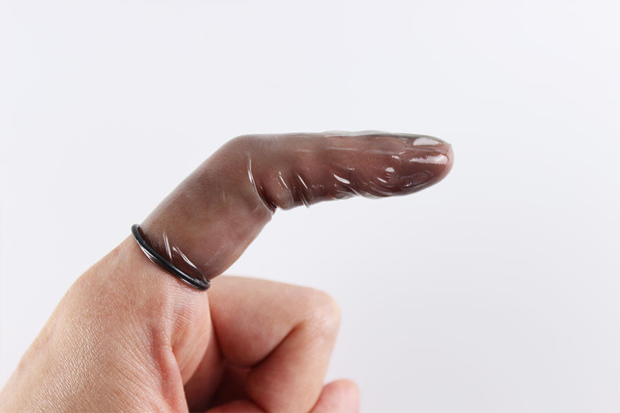 Findom Graphene • Latex Finger Condom